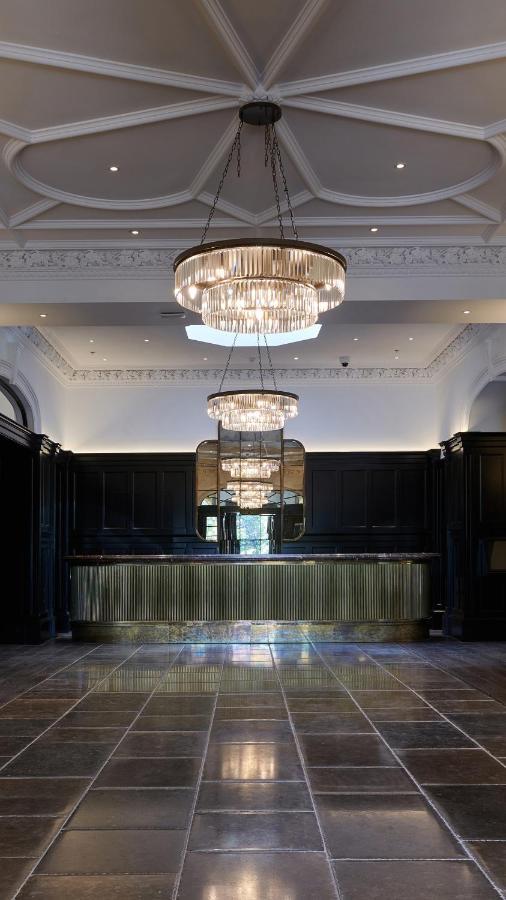 Cameron House On Loch Lomond Alexandria Exterior foto The hotel's lobby