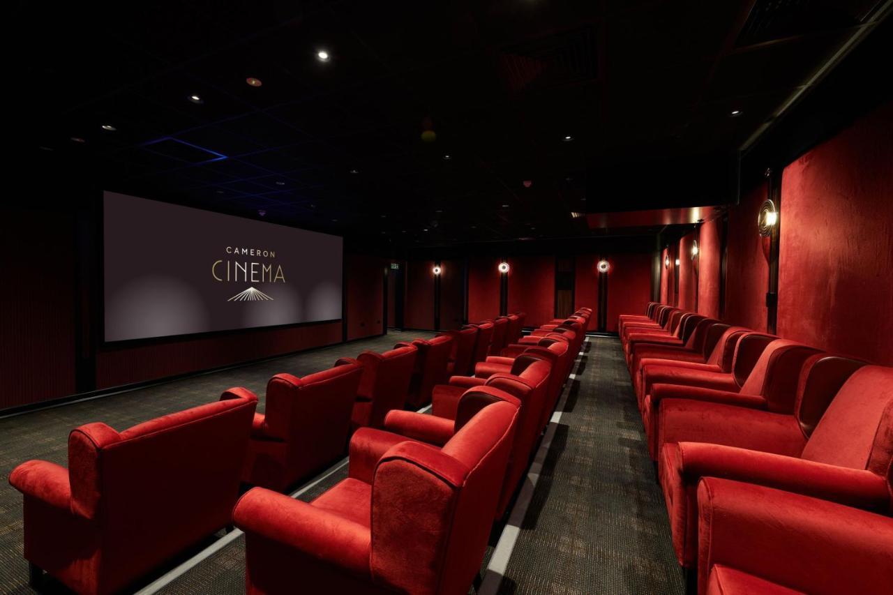 Cameron House On Loch Lomond Alexandria Exterior foto The interior of a typical movie theater