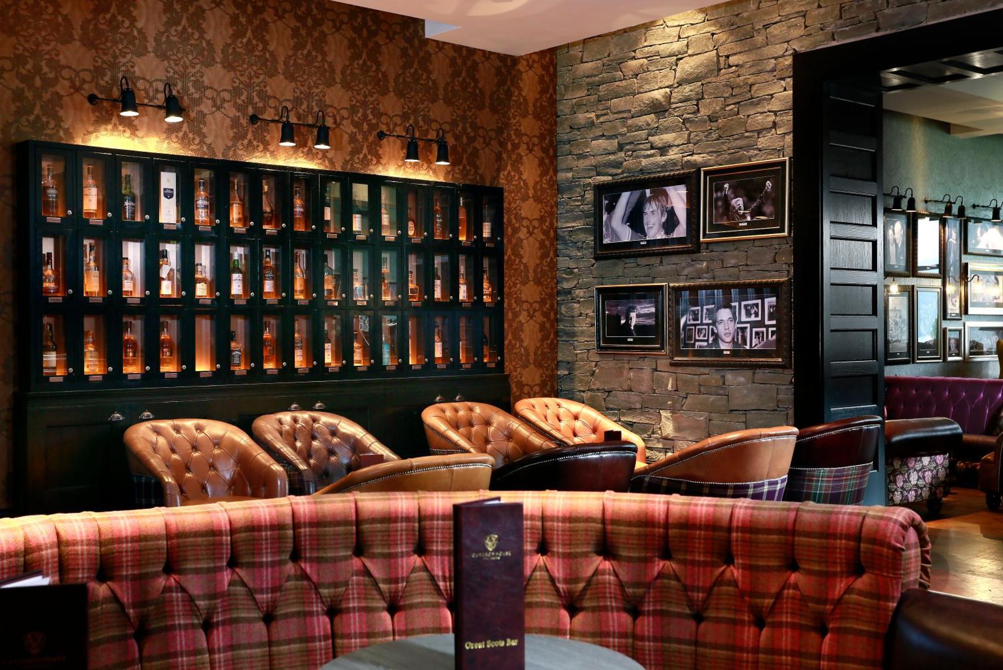 Cameron House On Loch Lomond Alexandria Exterior foto The Scotch Bar