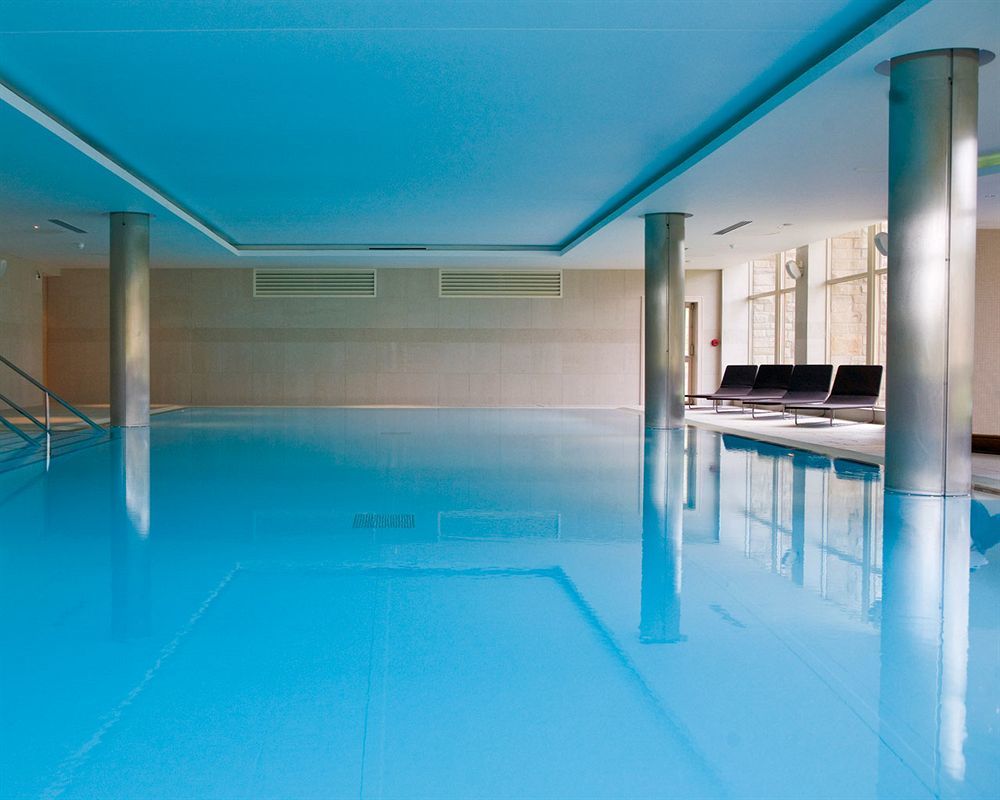 Cameron House On Loch Lomond Alexandria Exterior foto The swimming pool at The Dorchester